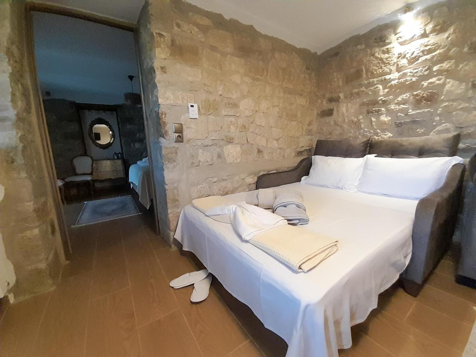 Elen'S Suites Prámanta Exterior foto